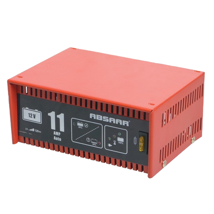 Rode metalen behuizing Absaar acculader geschikt voor 12 Volt lood zuur, AGM en Gel accu's van auto's, campers of boten met een Accucapaciteit van 25-120Ah. Laadvermogen van maximaal 11 Ampère. acculader schakelt automatisch over naar de onderhoudsmodus wanneer het laden voltooid is. LED Laad indicatoren die de laadstatus van de accu weergeven.