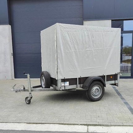 Aanhangwagen enkelas lengte 200cm met lichtgrijze huif hoogte 150cm