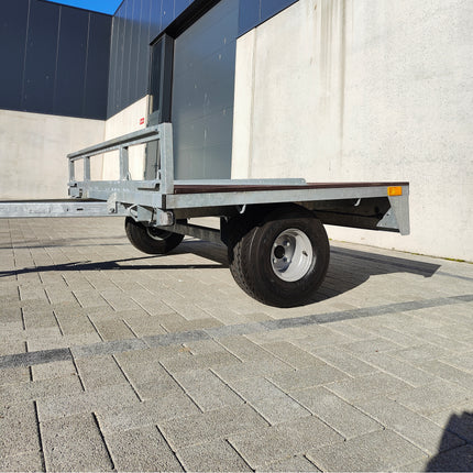 Remorque moto - simple essieu - 2 moteurs - avec rampe - 750KG